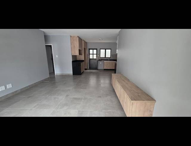 2 BEDROOM PROPERTY TO RENT IN ESCOMBE